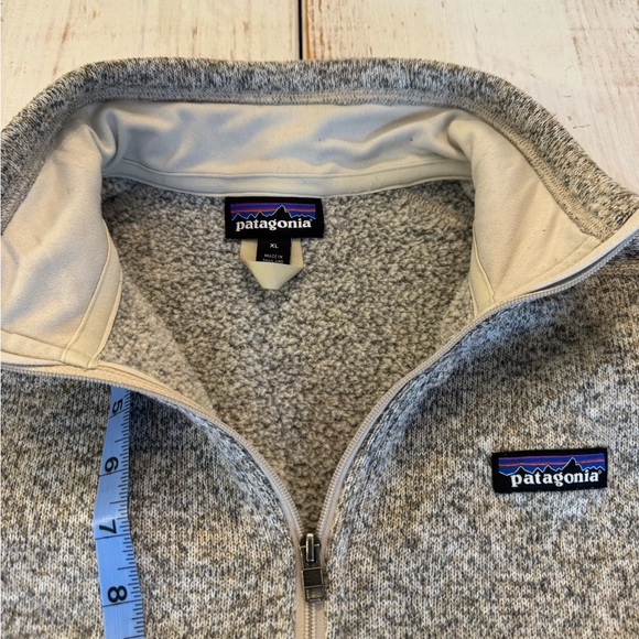 Patagonia Better Sweater Women’s XL Light Gray/ Tan Quarter-Zip Pullover - Picture 7 of 8